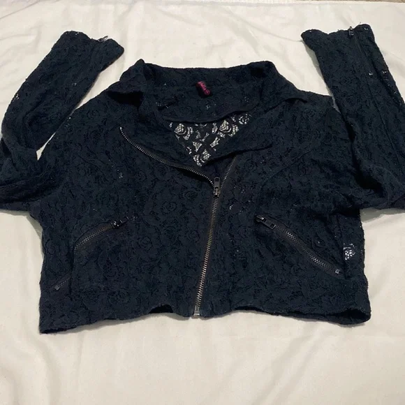 Vintage Black sheer Lace crop Biker style jacket size M - Picture 12 of 12